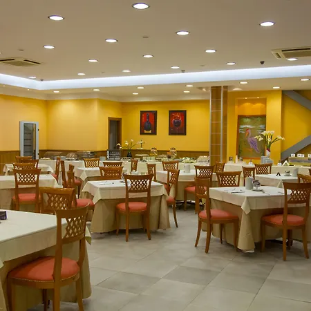 Hotel Futura Centro Congressi 4*