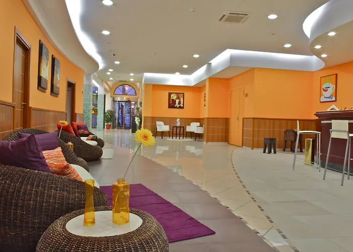 Hotel Futura Centro Congressi Nápoles