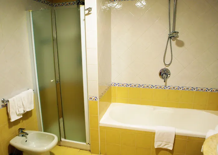 Hotel Futura Centro Congressi Nápoles