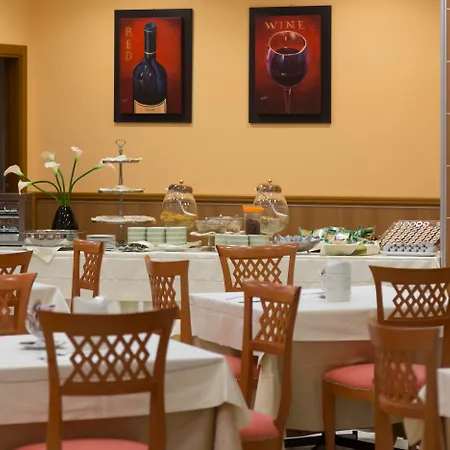 Hotel Futura Centro Congressi 4*