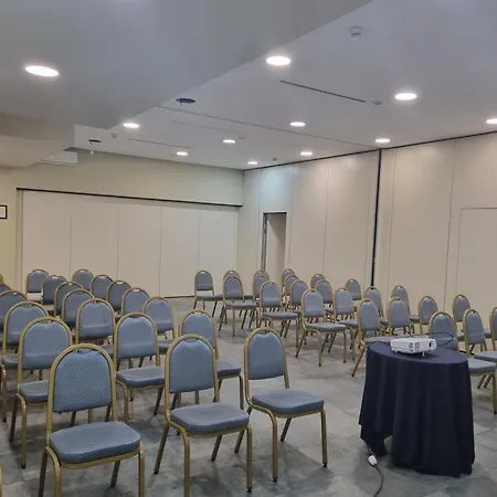 Hotel Futura Centro Congressi Naples